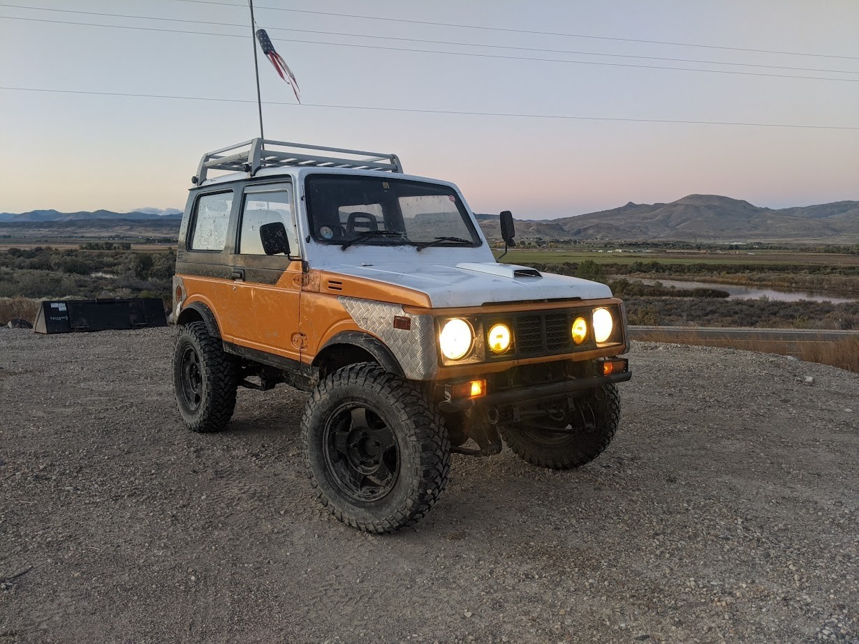 Suzuki-Samurai-1988-SUV