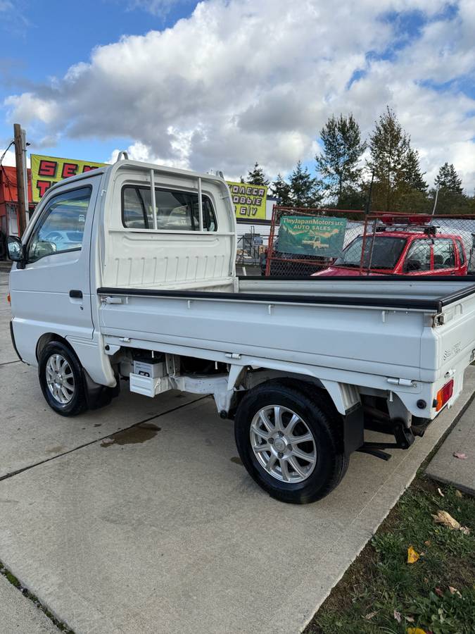 Suzuki-carry-1996-white-6