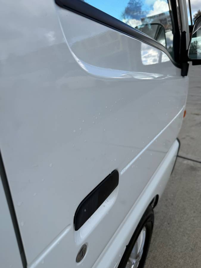 Suzuki-carry-1996-white-7