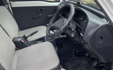 Suzuki-carry-truck-1996-white-4