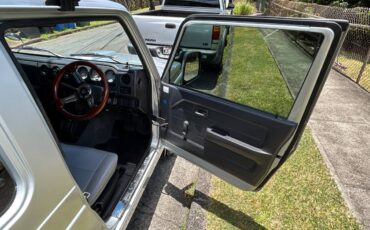 Suzuki-jimny-1995-silver-3