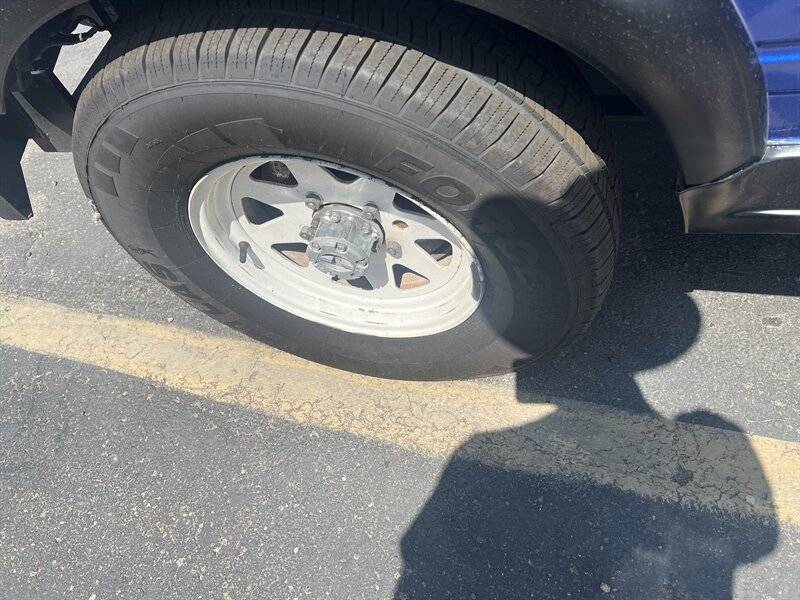 Suzuki-samurai-1987-blue-3