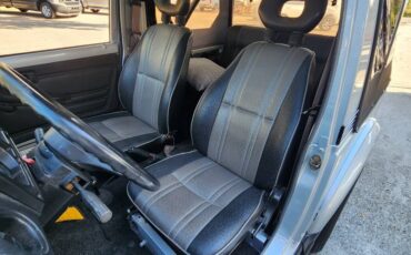 Suzuki-samurai-4wd-conv-1987-silver-18