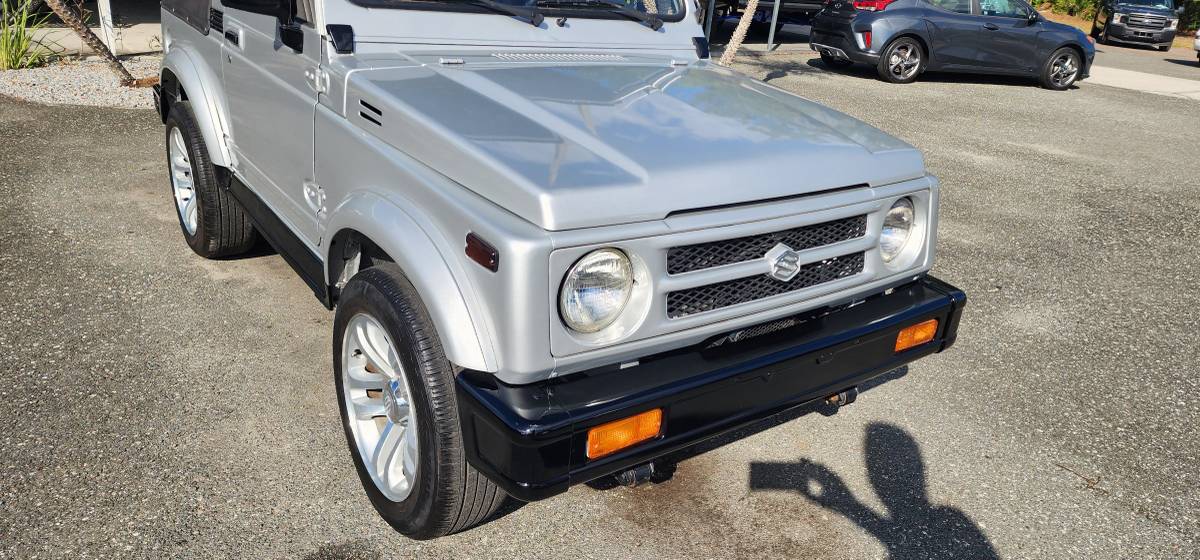 Suzuki-samurai-4wd-conv-1987-silver-3