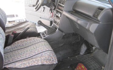 Suzuki-sidekick-soft-top-4wd-1992-blue-43