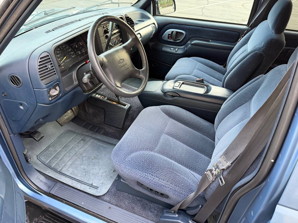 Tahoe-k1500-1995-blue-19