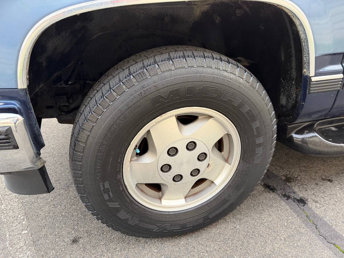 Tahoe-k1500-1995-blue-21