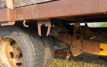 Toyota-1986-white-10