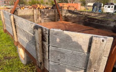 Toyota-1986-white-13