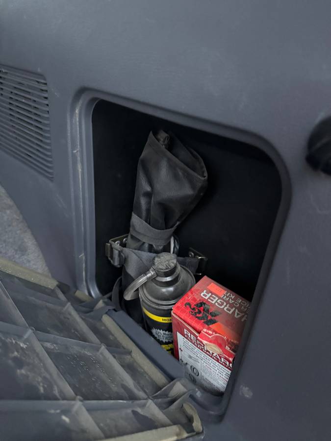 Toyota-1995-green-13