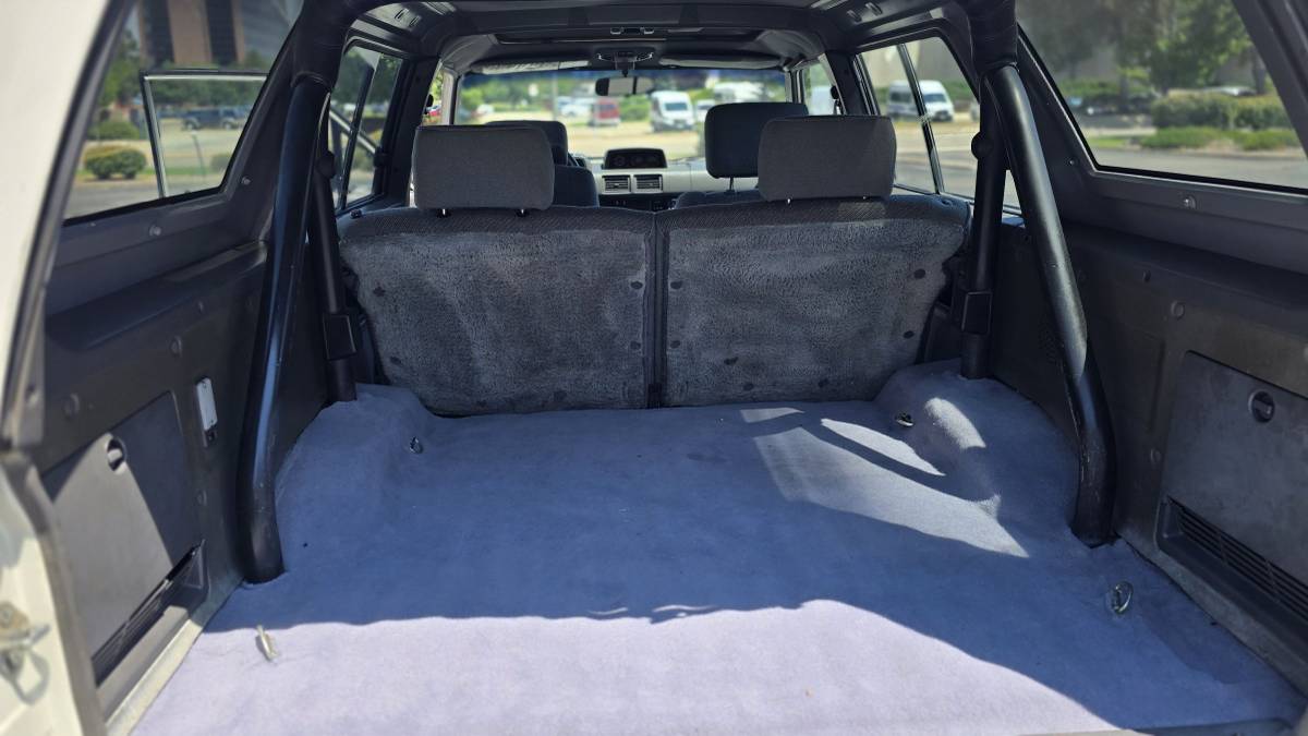 Toyota-4-runner-sr5-1987-13