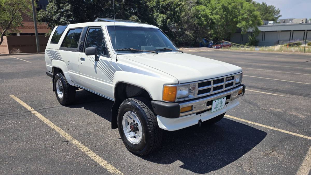 Toyota-4-runner-sr5-1987-3
