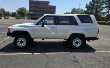 Toyota-4-runner-sr5-1987-7