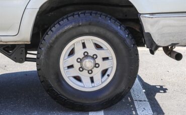 Toyota-4Runner-1995-12