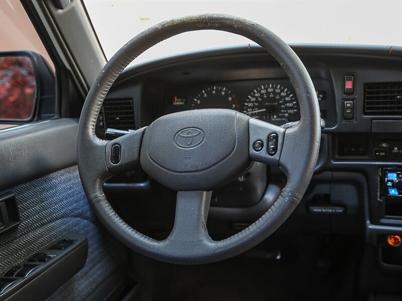 Toyota-4Runner-1995-21
