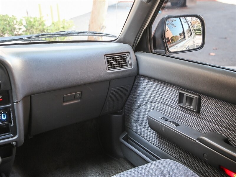 Toyota-4Runner-1995-22