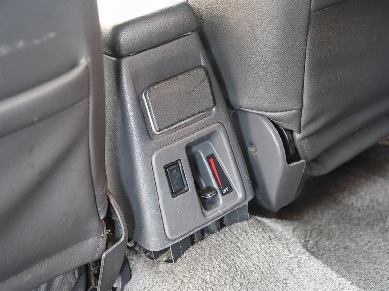 Toyota-4Runner-1995-25