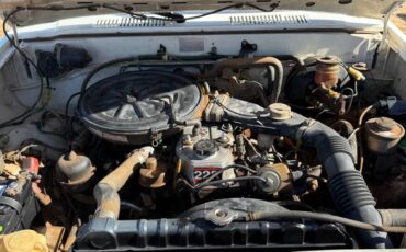 Toyota-4runner-1984-white-2