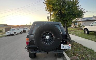 Toyota-4runner-1985-black-4