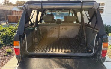 Toyota-4runner-1986-black-6