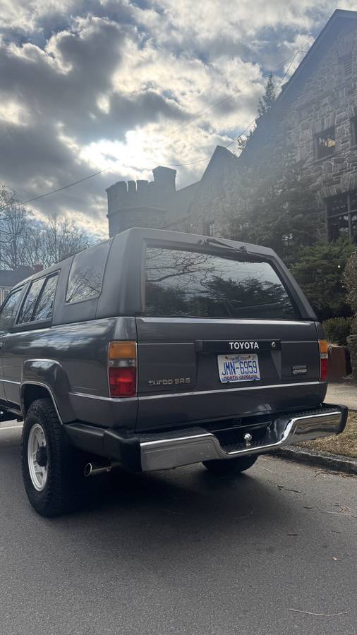 Toyota-4runner-1986-grey-1