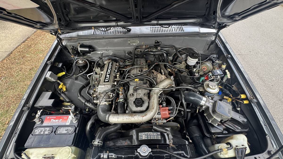 Toyota-4runner-1986-grey-6