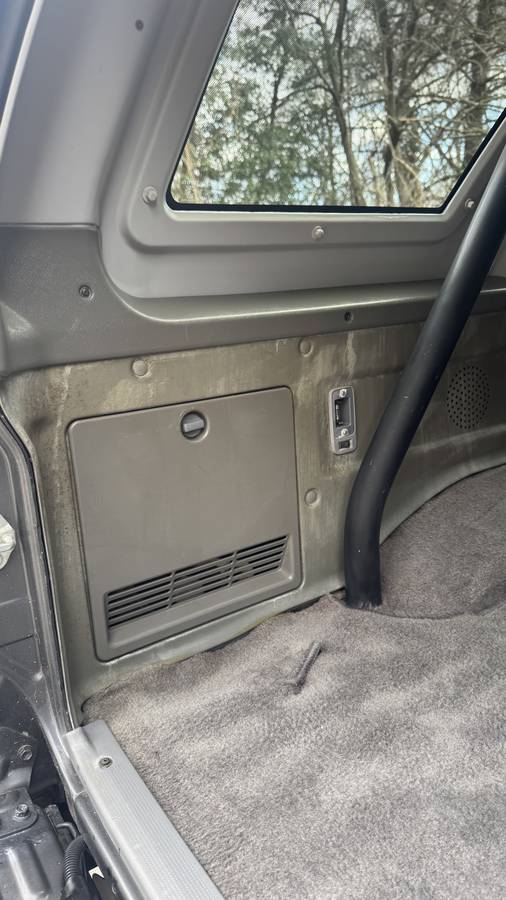 Toyota-4runner-1986-grey-8