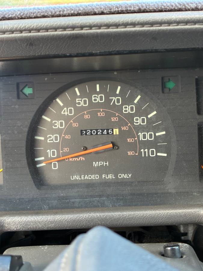 Toyota-4runner-1989-black-16