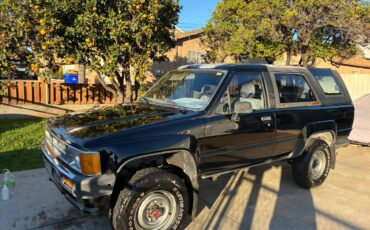 Toyota-4runner-1989-black-17