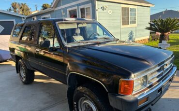 Toyota-4runner-1989-black-4