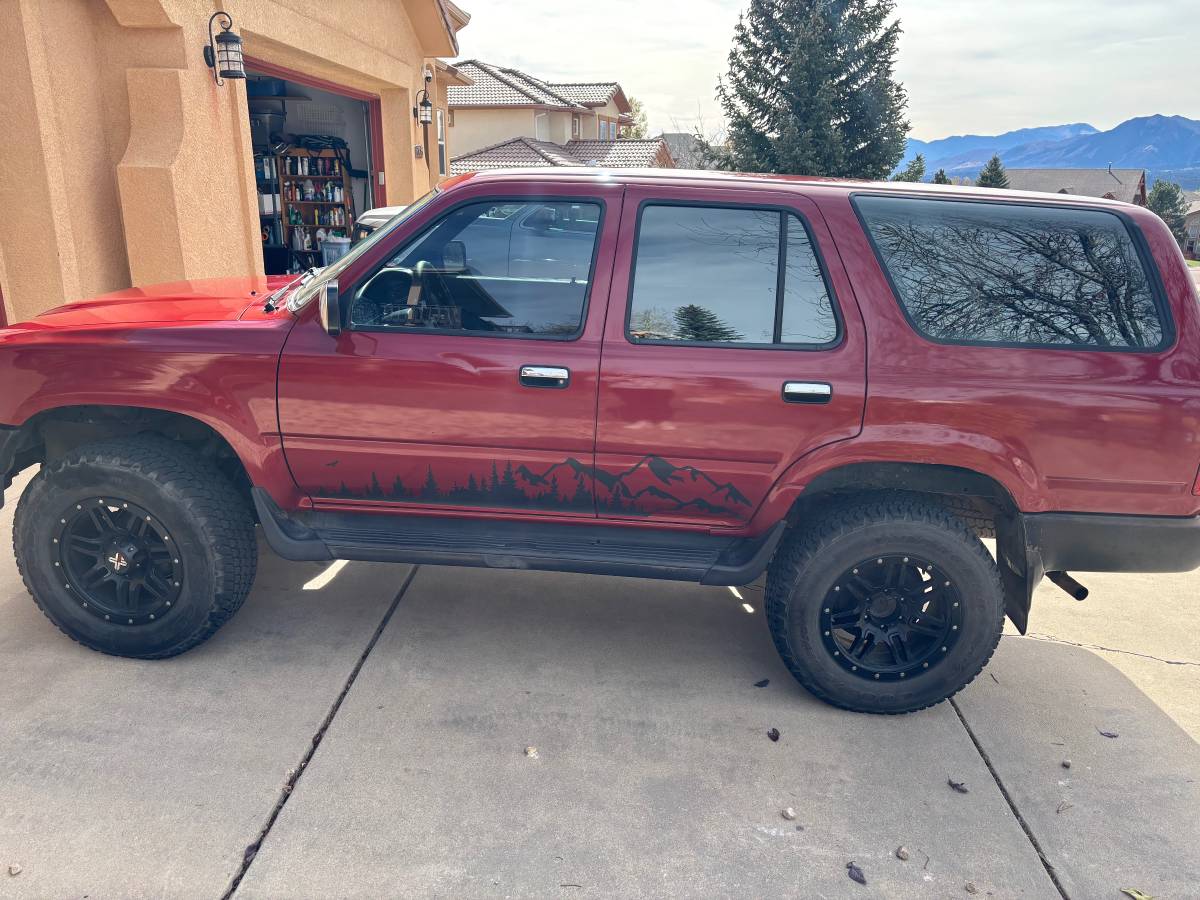 Toyota-4runner-1990-red