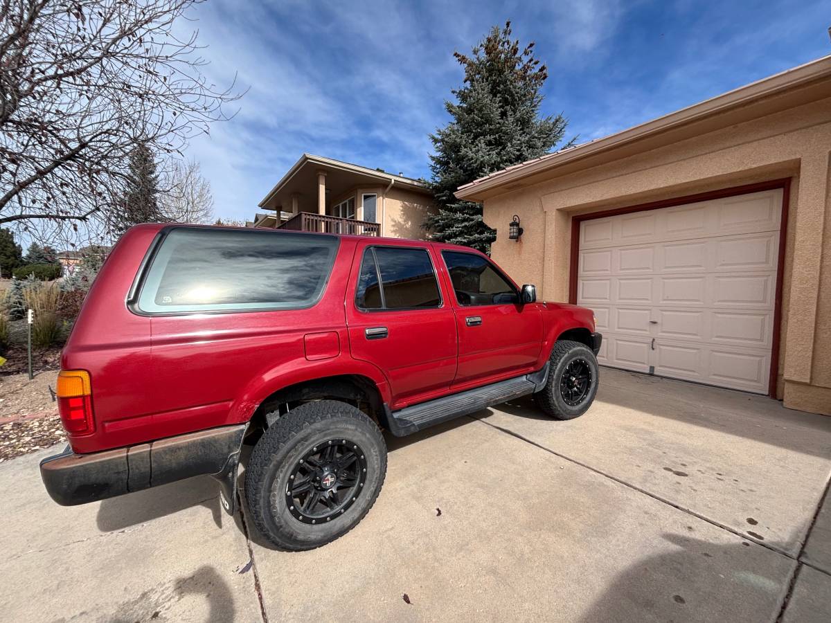 Toyota-4runner-1990-red-2