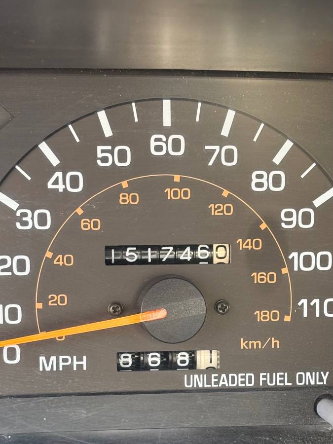 Toyota-4runner-1990-red-4