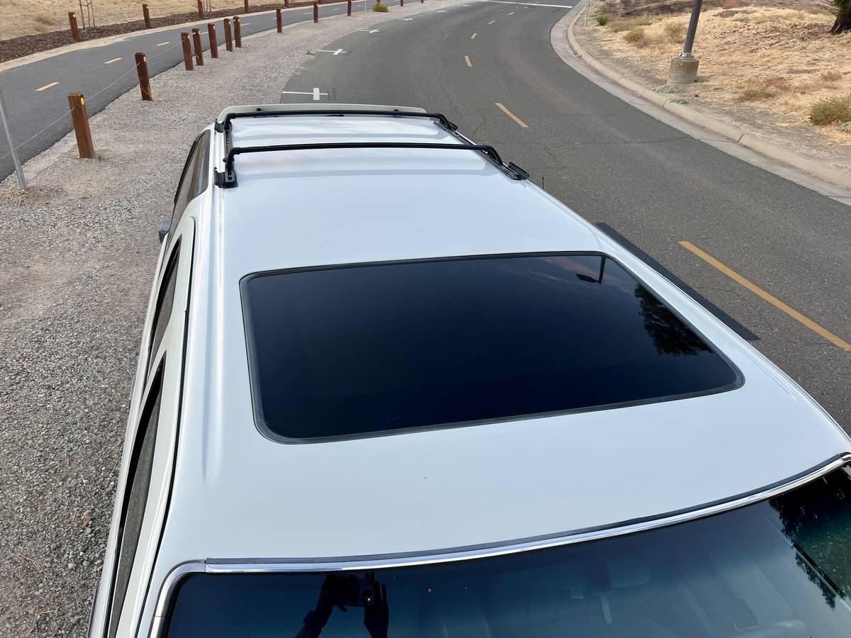 Toyota-4runner-1990-white-5