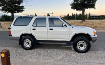Toyota-4runner-1990-white-9