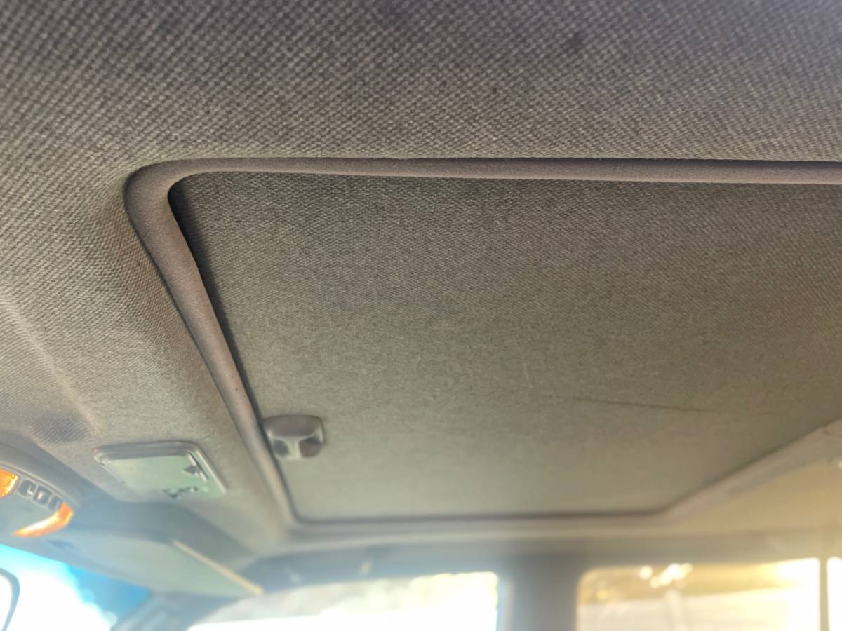 Toyota-4runner-1994-grey-12