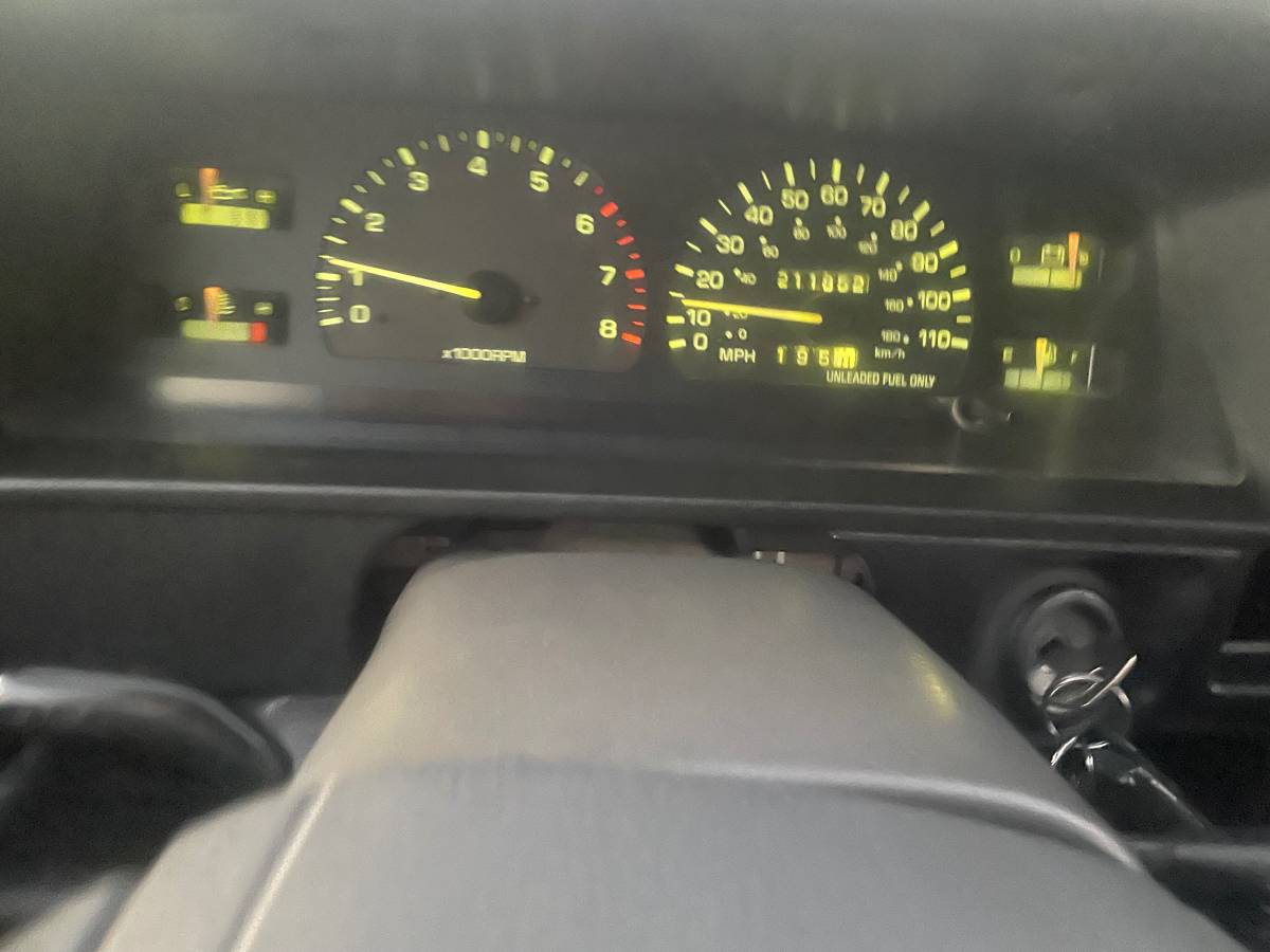 Toyota-4runner-1994-grey-5