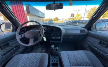 Toyota-4runner-1995-green-15