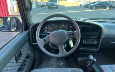 Toyota-4runner-1995-green-17