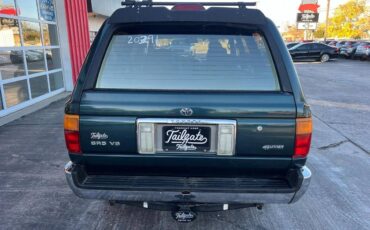 Toyota-4runner-1995-green-4