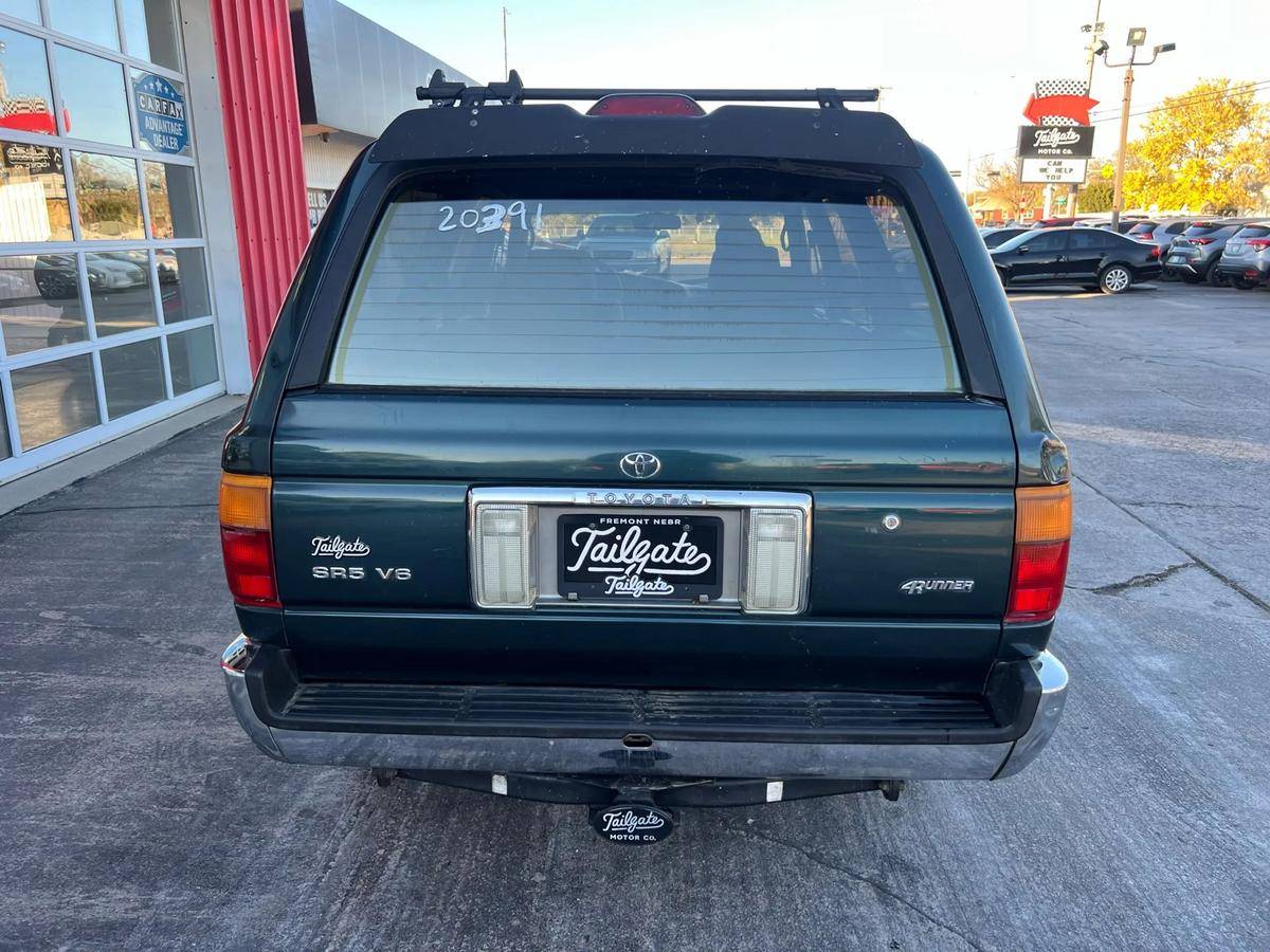 Toyota-4runner-1995-green-4