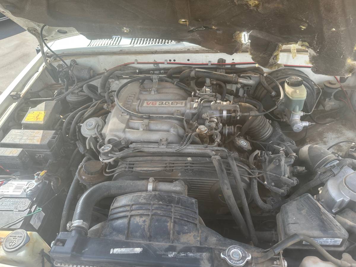 Toyota-4runner-1995-white-3