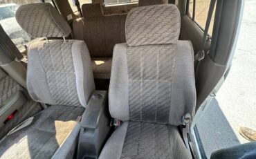 Toyota-4runner-1995-white-8