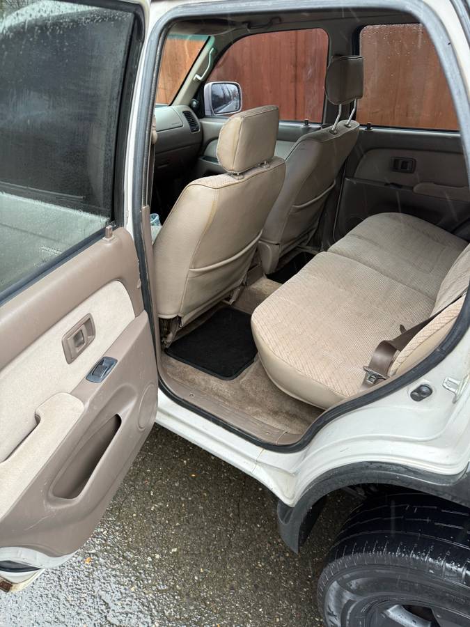 Toyota-4runner-1996-silver-6