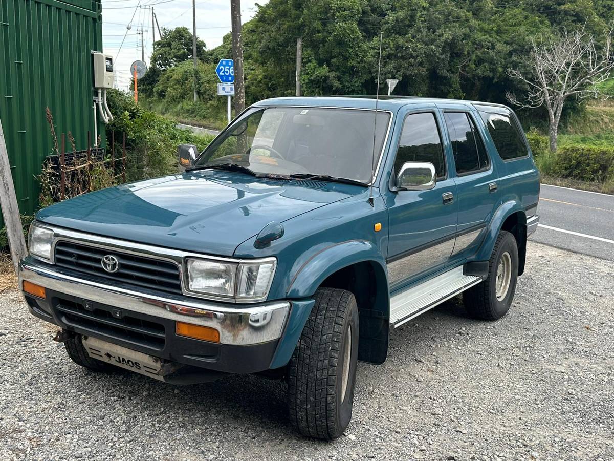 Toyota-4runner-hilux-surf-diesel-1991-blue-4