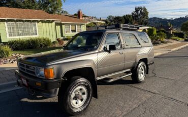 Toyota-4runner-sr5-1987