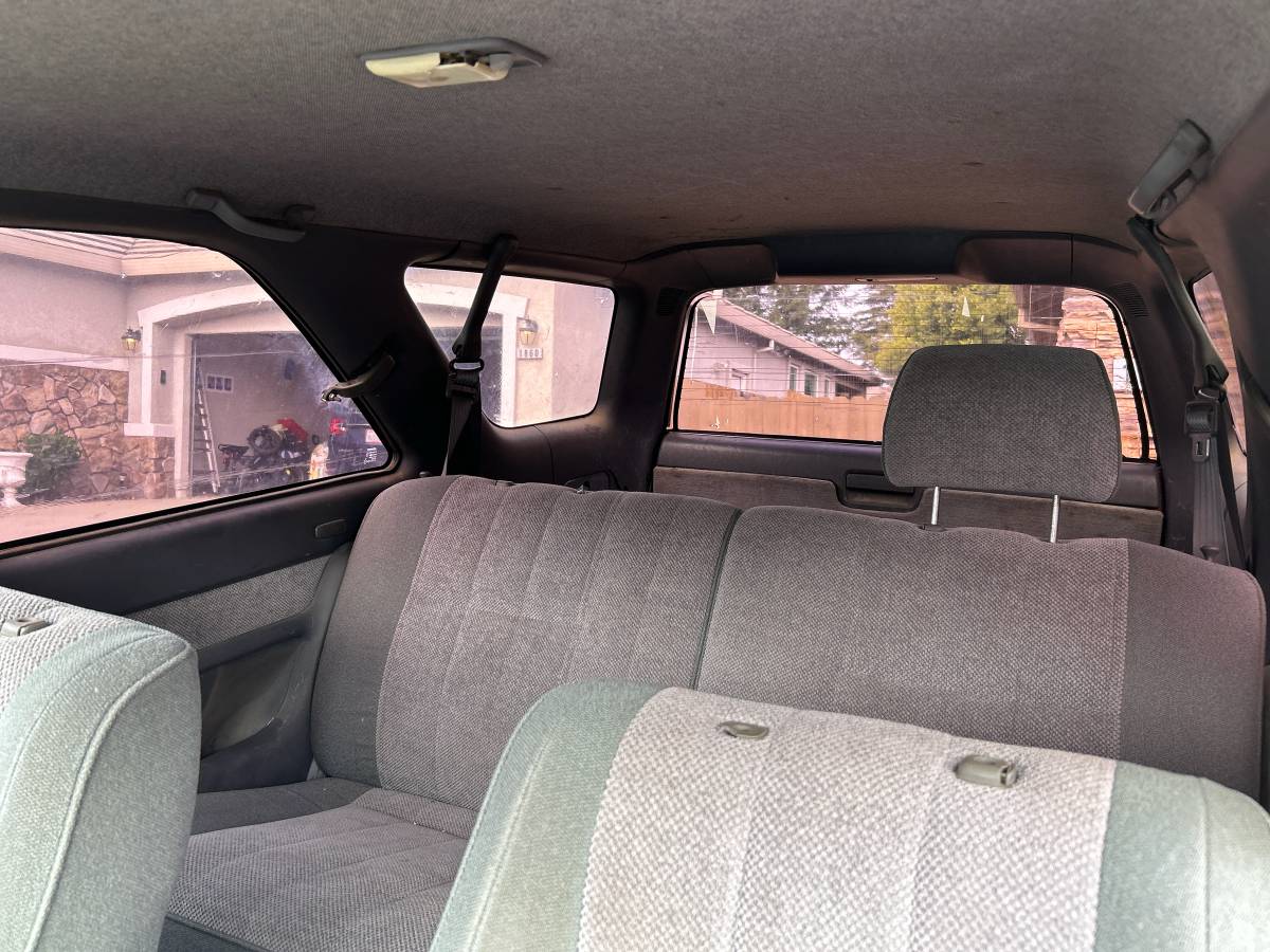 Toyota-4runner-sr5-1990-6