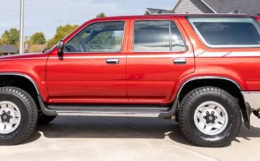 Toyota-4runner-sr5-1993-red-1