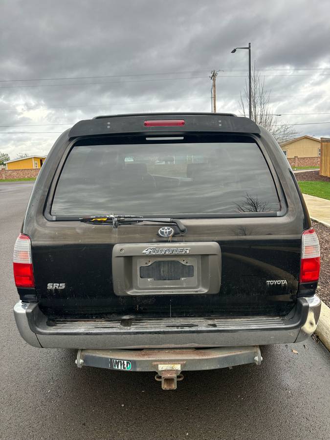 Toyota-4runner-sr5-1996-black-4