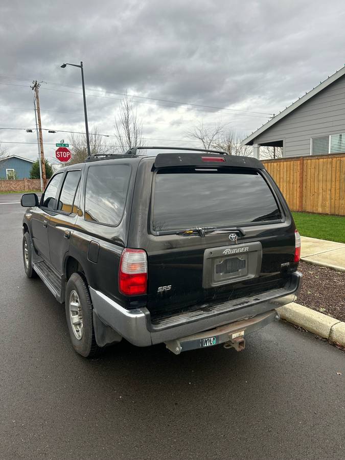 Toyota-4runner-sr5-1996-black-5